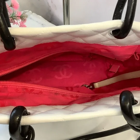 GUC CHANEL Cambon Line Tote - Picture 7 of 8